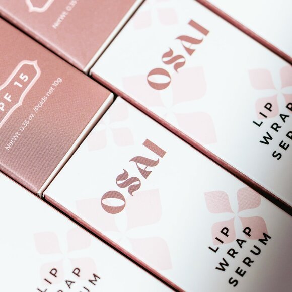 3 Pack Lip Balm - Ultra Hydrating Vanilla Caramel Balm SPF15 10g. - Picture 4 of 8